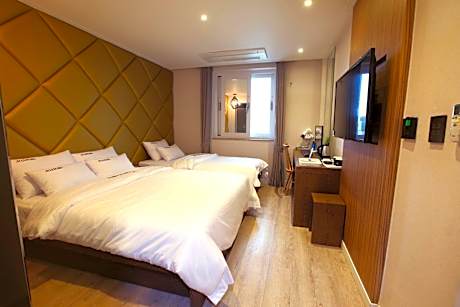 Standard Twin Bed