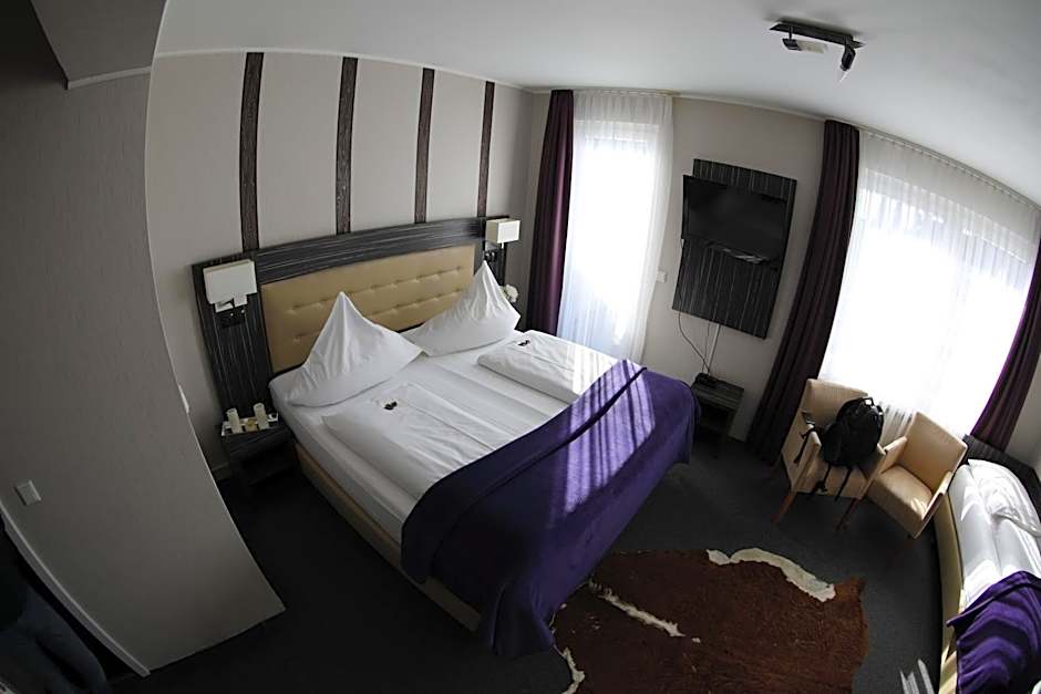 Hotel Famosa