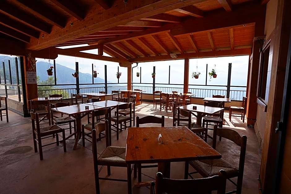 Rifugio Predaia Ai Todes'ci