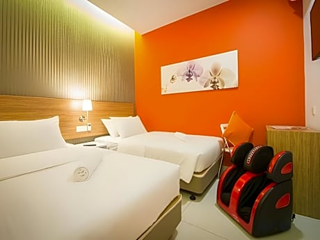 Royal Room