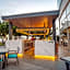 Wyndham Guayaquil, Puerto Santa Ana
