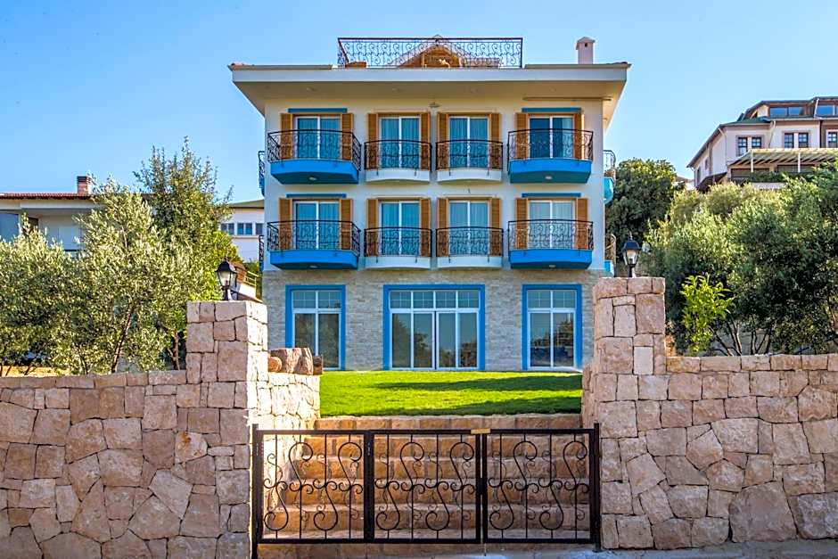 Clementin Suits Sigacık