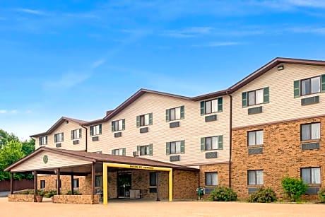 Super 8 by Wyndham St. Clair MO