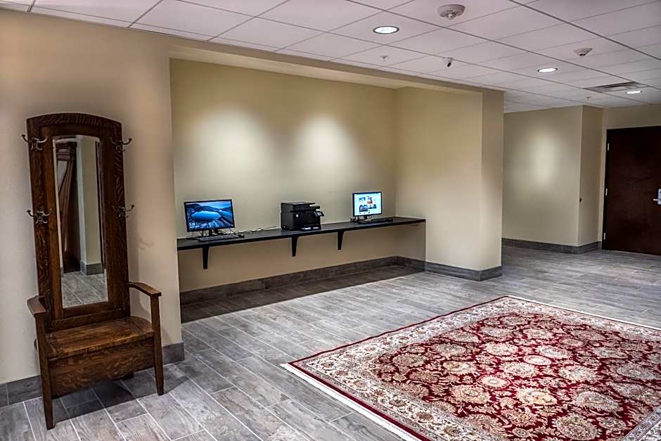 Skyline Hotel and Casino