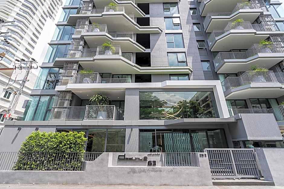 Destiny63 Ekamai Apartment