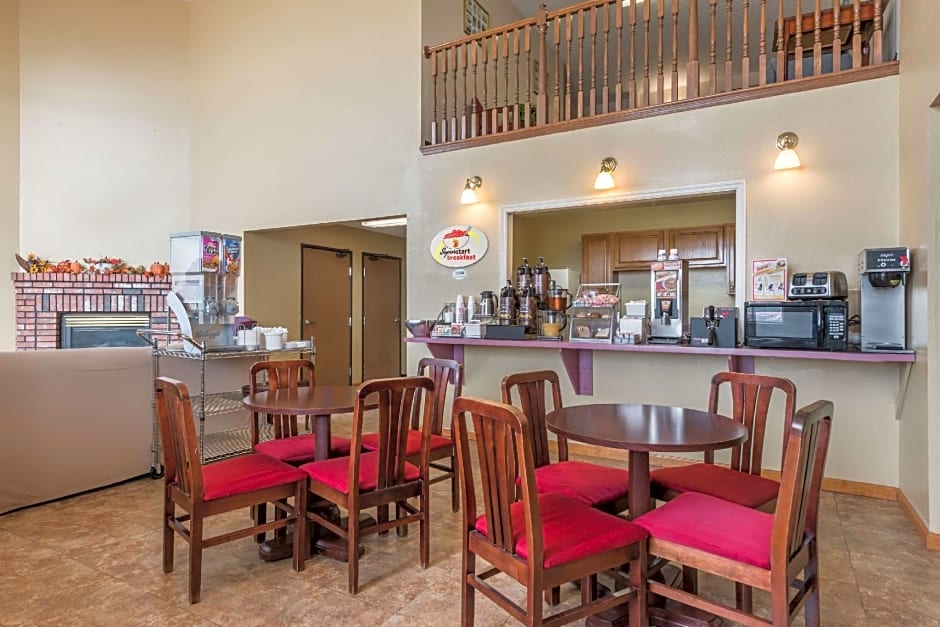 Super 8 by Wyndham Jerseyville