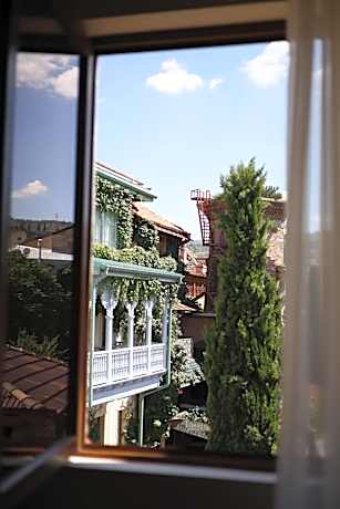 Mukhrantubani Boutique Hotel