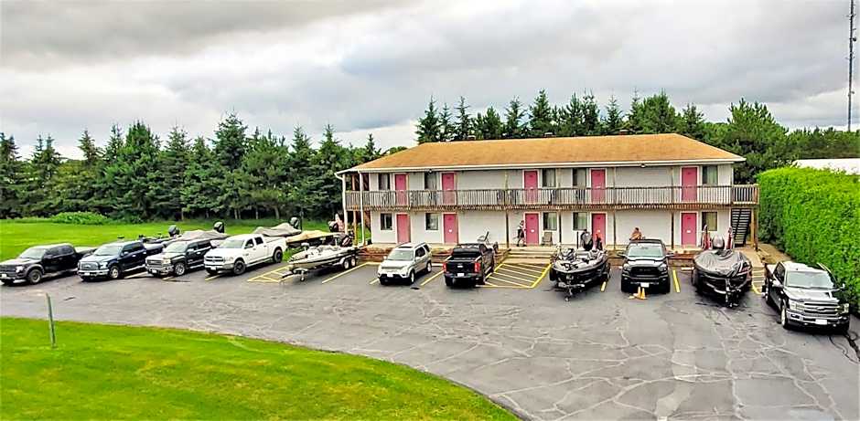 Knights Inn Colonial Fireside Inn