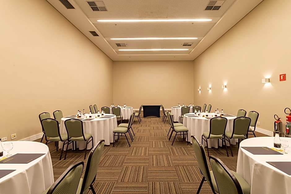 Golden Tulip São José dos Campos