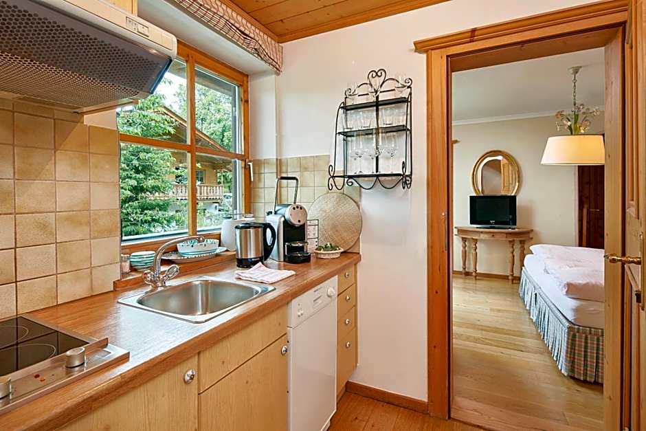 Landsitz Römerhof - Hotel Apartments