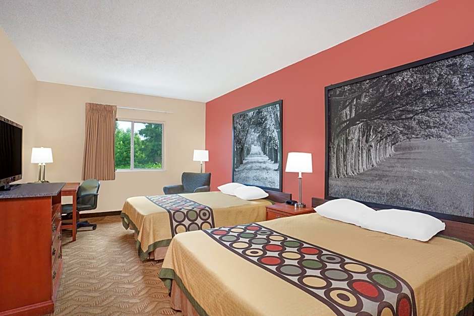 Super 8 by Wyndham Central City