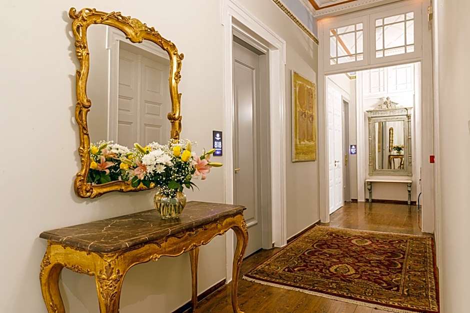 Palaiologos Luxury City Hotel
