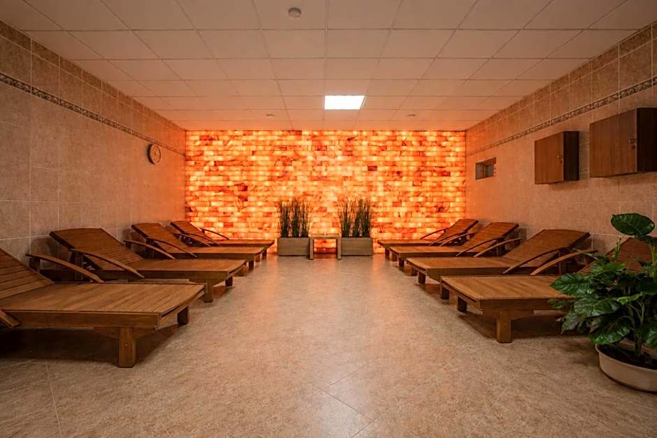 Hotel Adamantino