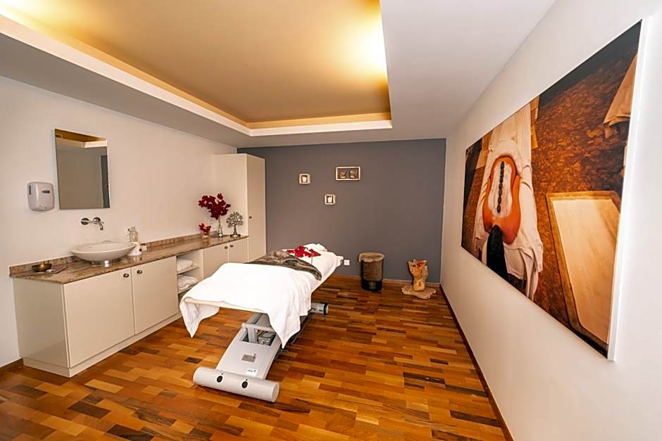 AROSA ALPINE CLUB - Adults only