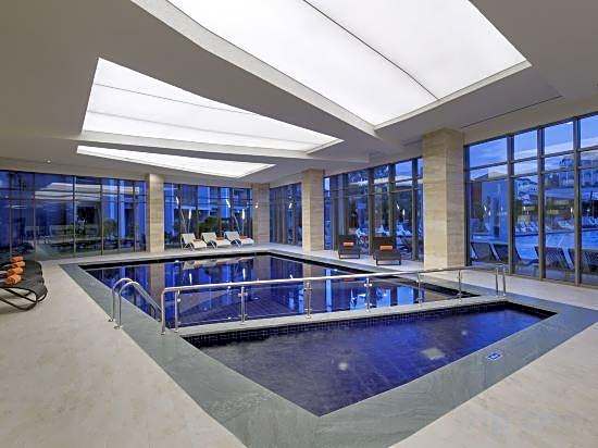 The Sense Deluxe Hotel