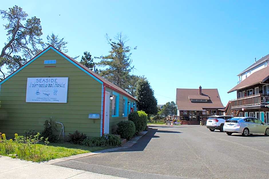 Seaside International Hostel