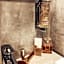 Alfons Boutique Hotel