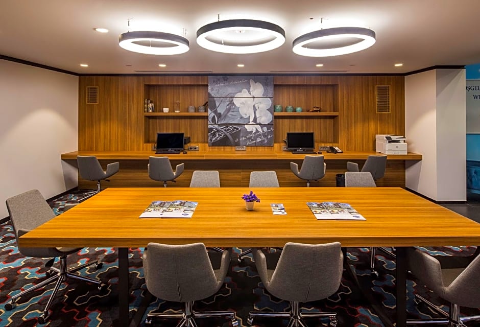 Hampton by Hilton Istanbul Kurtkoy
