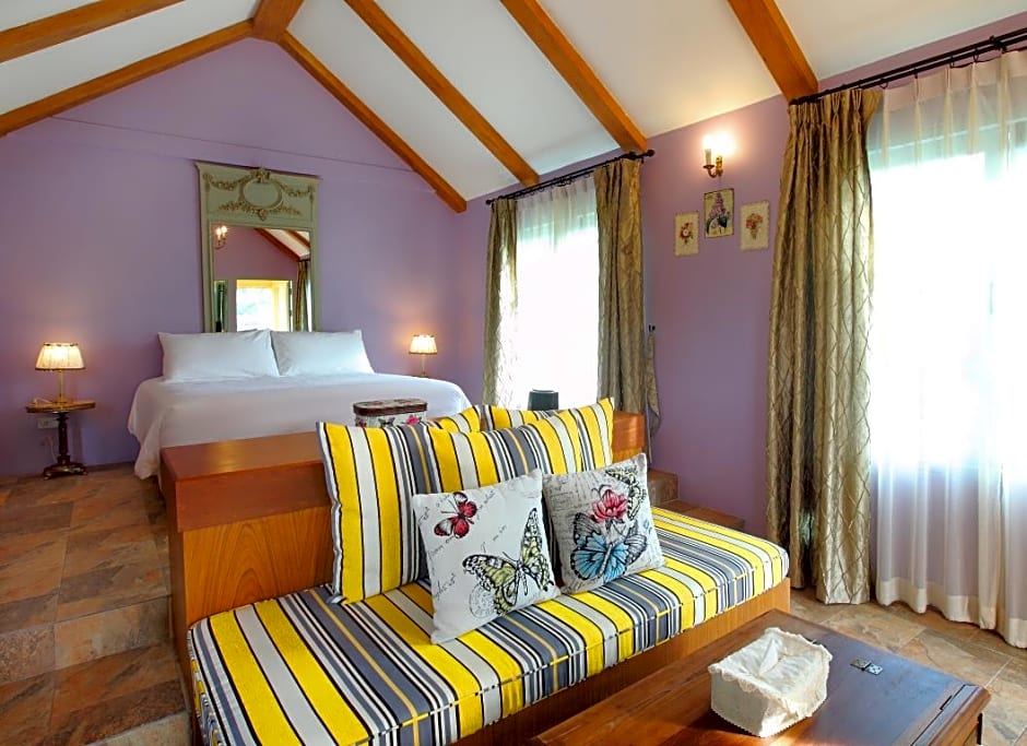 La Provence Suan Phung Hotel