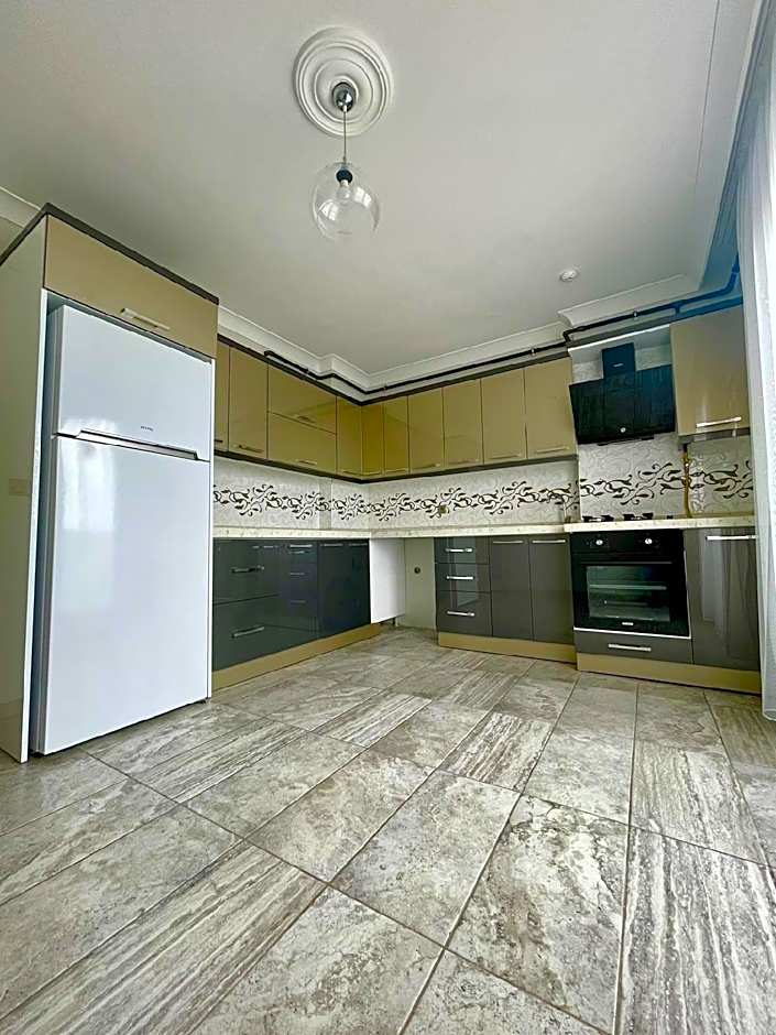 Shahin Golden Hotel  Apartments