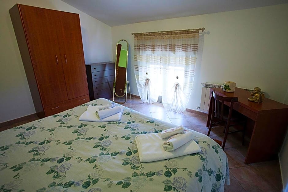 Il Tugurio Agriturismo B&B – Assisi, CT