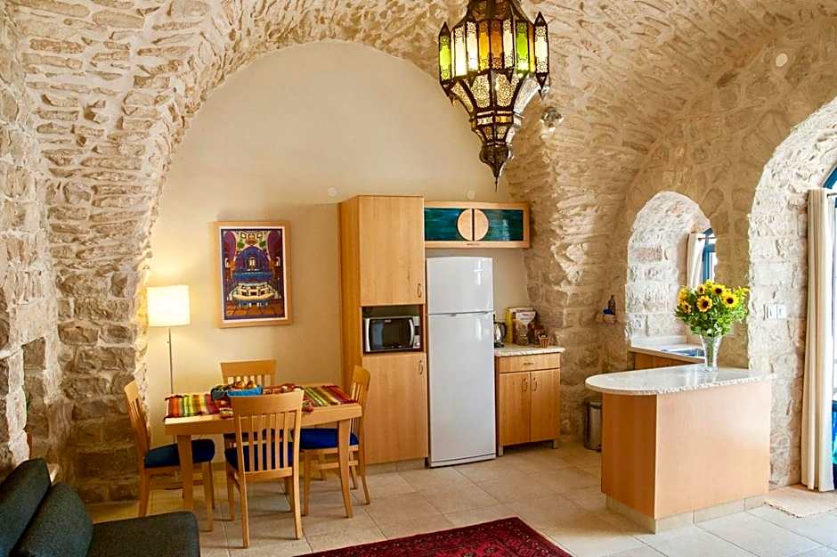 Artist Quarter Guesthouse B&B