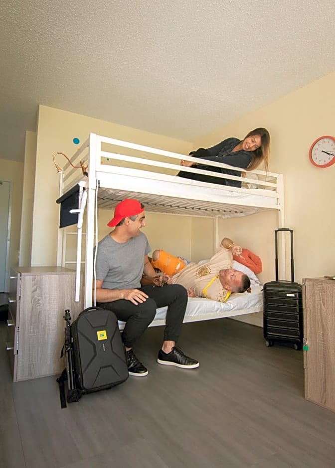 Bposhtels Anaheim