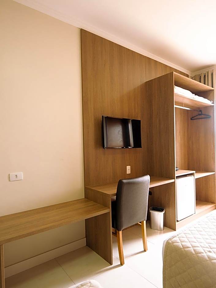 Hotel Alji Salto