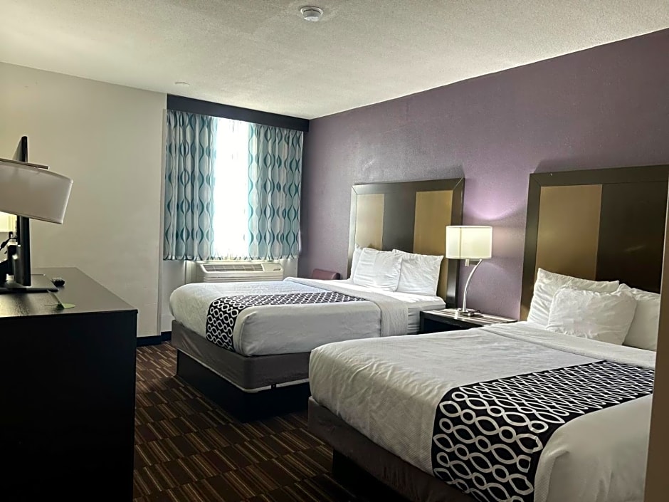 La Quinta Inn & Suites by Wyndham Colorado Springs North