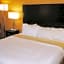 La Quinta Inn & Suites by Wyndham Lincoln