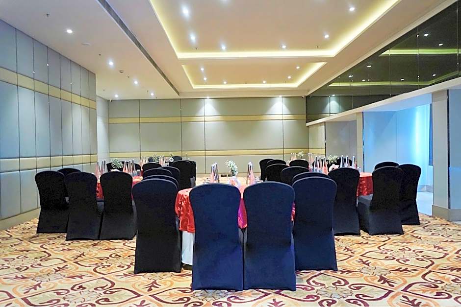 Golden Tulip Lucknow