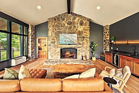 Tremont Lodge & Resort