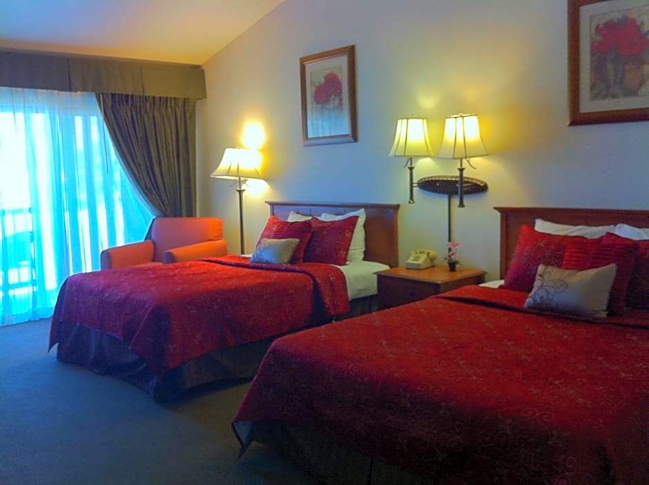Western Holiday Lodge