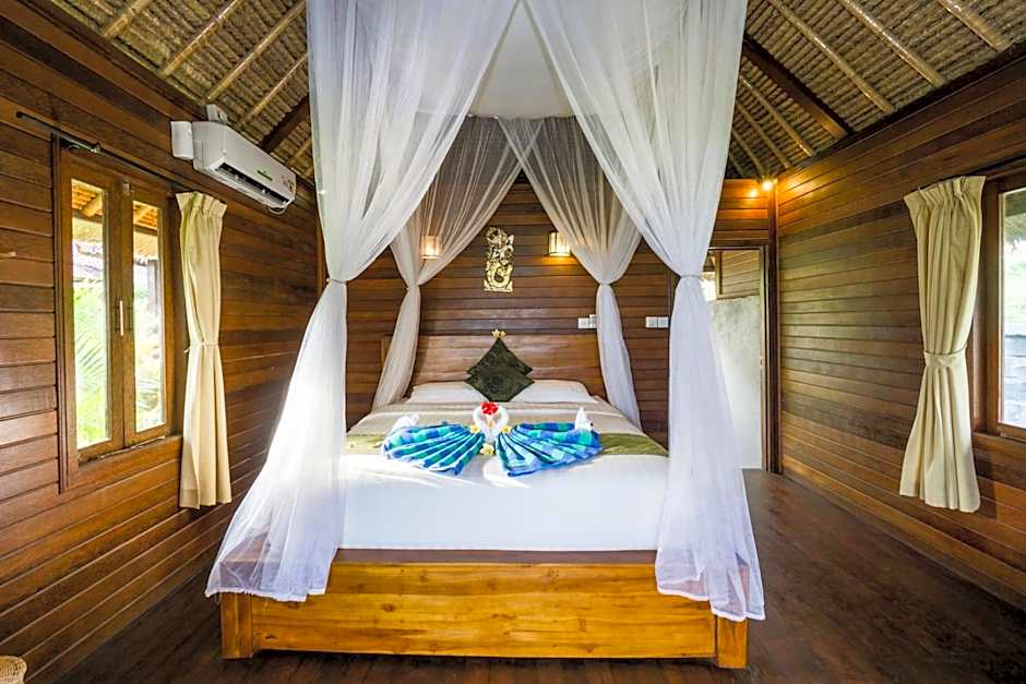 Laguna Reef Huts