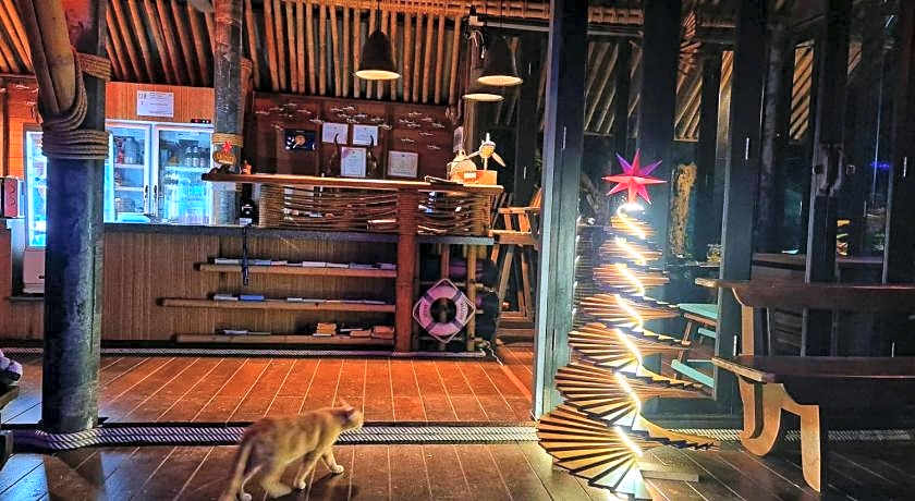 Aha Lanta Cozy Hostel