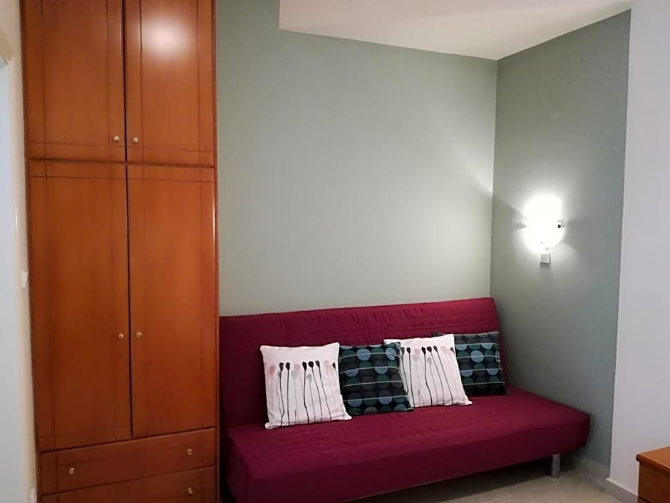 Geni Garden Apartments