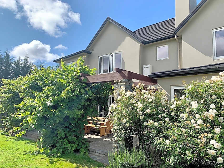 Queenstown Country Lodge