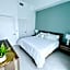 Sleek 2BD 2BA Condo In Miami Design District