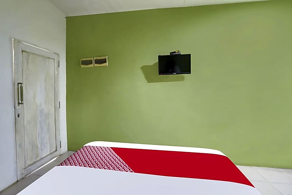 OYO Life 91027 Note Hotel Syariah