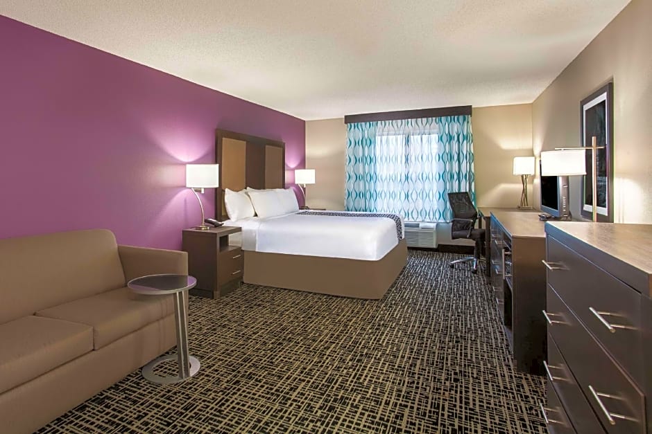 La Quinta Inn & Suites by Wyndham Hopkinsville