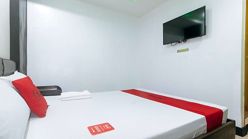 RedDoorz @ Ranchotel Bayanan Alabang