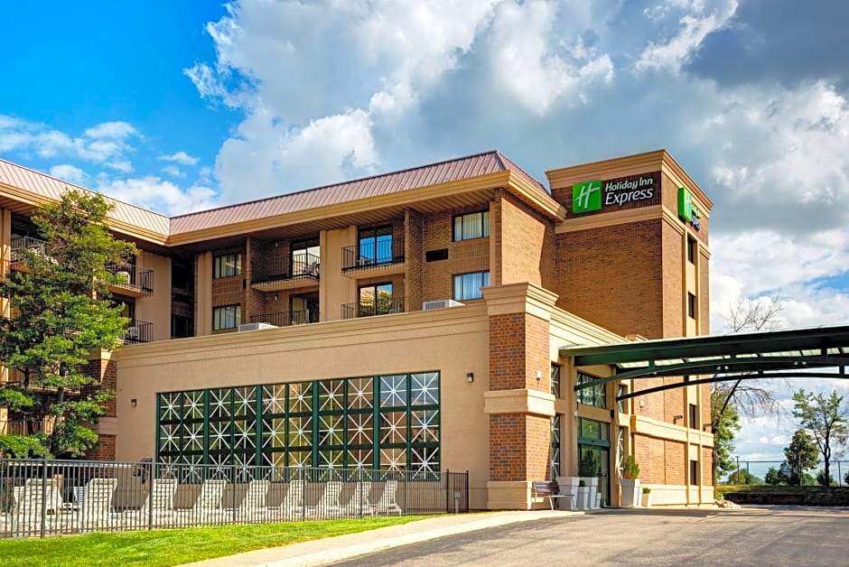 Holiday Inn Express Schaumburg-Rolling Meadows By IHG