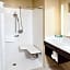 Holiday Inn Express & Suites Sandusky By IHG