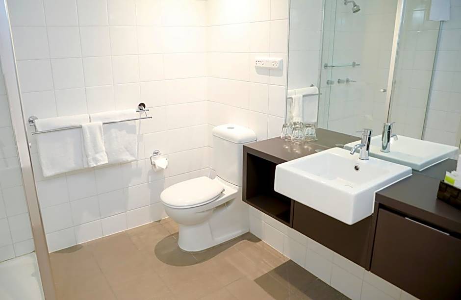 Mantra Melbourne Melton