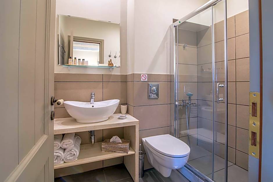 Pirrion Wellness Boutique Hotel