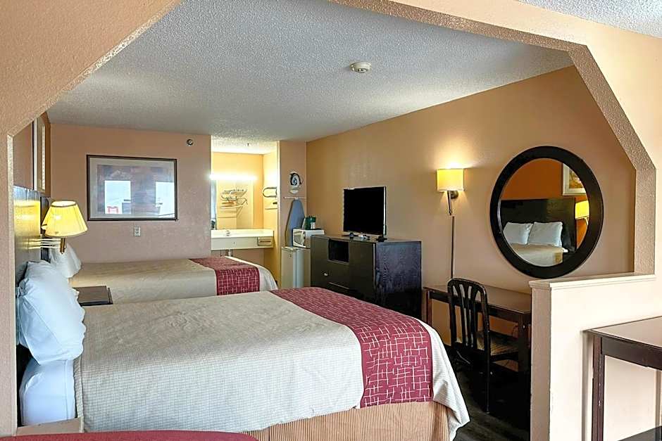 Garden Inn & Suites