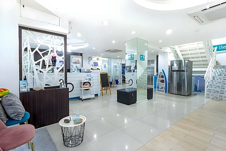 Bed By Boat Hotel & Apartment