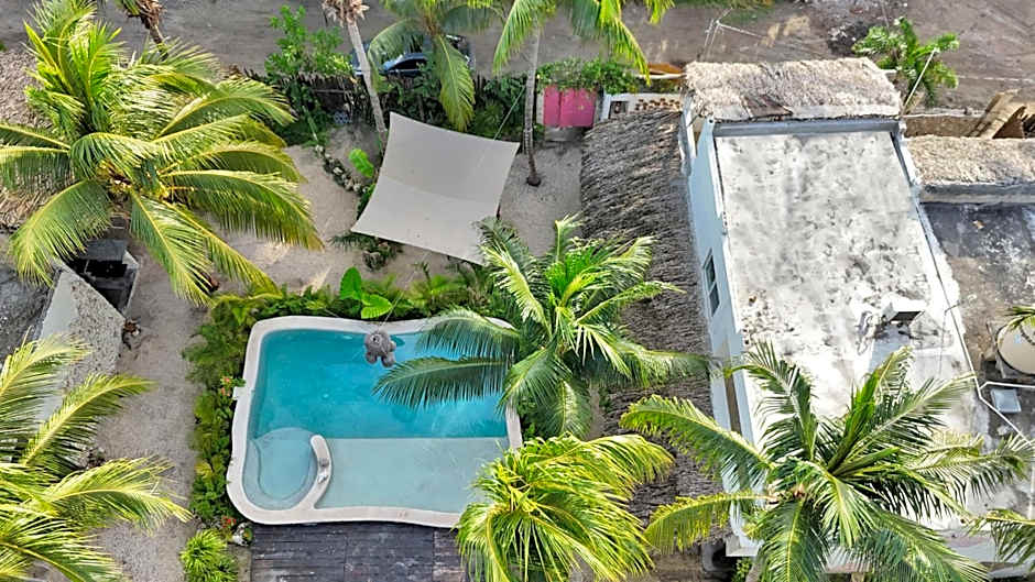 Maria Bonita Hotel & Restaurant El Cuyo by Spot Rentals
