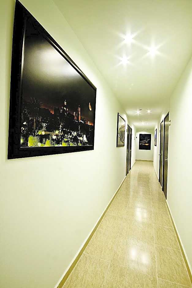 Hotel First inn