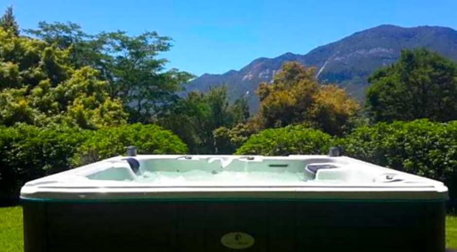 Golden Caves - Bed and Breakfast